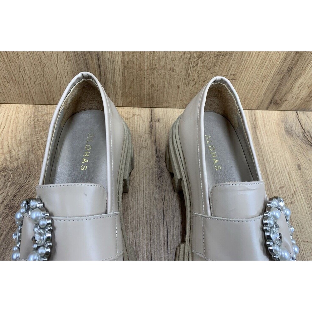 Alohas Trailblazer Loafers Shoes Women's Size US 9 EU 40 Beige Crystal Buckle - Picture 7 of 16